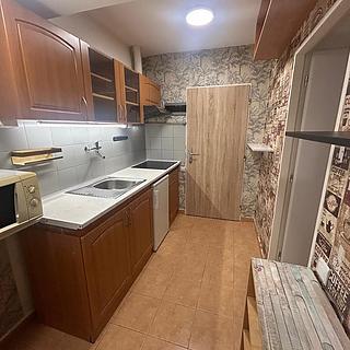 Pronájem bytu 2+kk 46 m&sup2; Praha