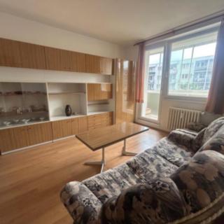 Pronájem bytu 1+1 35 m² Praha Letňany, Tupolevova