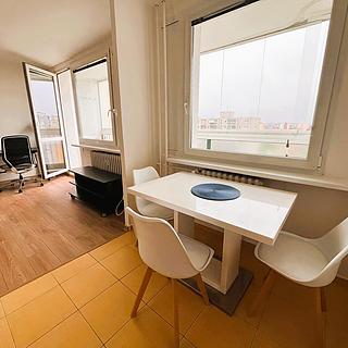 Pronájem bytu 3+1 68 m² Praha