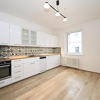 Pronájem bytu 2+kk 58 m² Praha