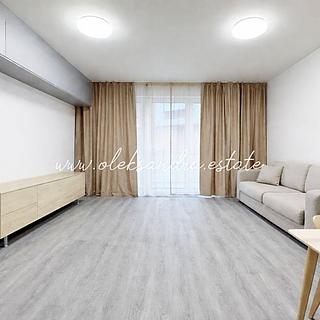 Pronájem bytu 1+kk, garsoniery 32 m&sup2; Praha