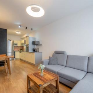 Pronájem bytu 3+kk 84 m² Praha