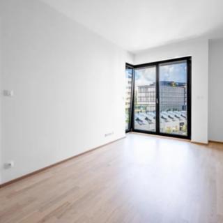 Pronájem bytu 2+kk 60 m² Praha Libeň, Vojenova