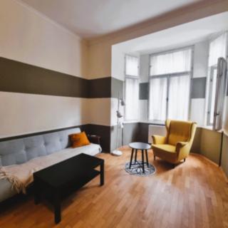 Pronájem bytu 2+kk 57 m² Praha