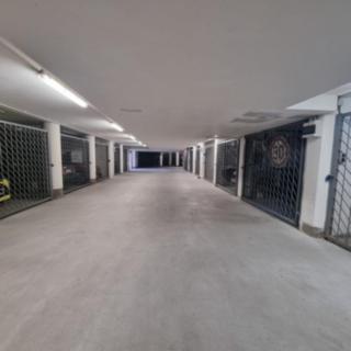 Pronájem parkovacího místa 12 m² Hradec Králové Nový, Na Občinách