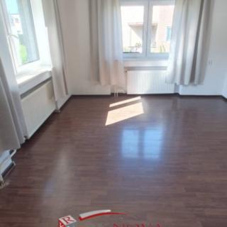 Pronájem rodinného domu 200 m² Karviná Mizerov, Lesní