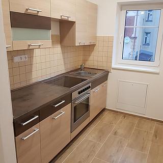 Pronájem bytu 1+kk a garsoniéry 28 m² Jablonec nad Nisou, Květinová