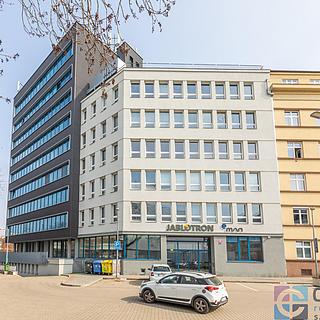 Pronájem kanceláře 225 m&sup2; Praha