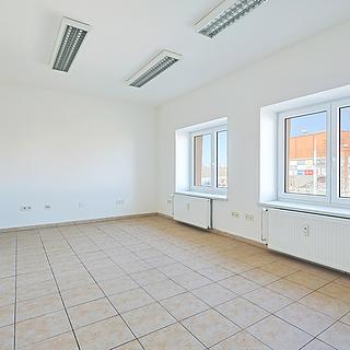 Pronájem kanceláře 20 m² Plzeň Jižní Předměstí, Tovární