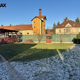 Pronájem zahrady 509 m² Radnice