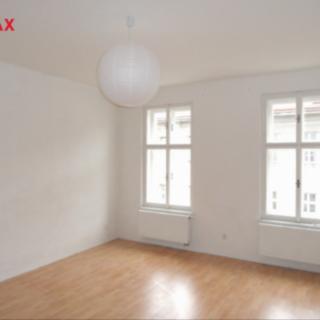 Pronájem bytu 3+1 75 m² Plzeň Jižní Předměstí, Poděbradova