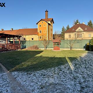 Pronájem zahrady 509 m² Radnice