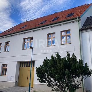 Pronájem bytu 2+kk 75 m² Lysá nad Labem