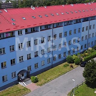Prodej bytu 3+kk 66 m² Milovice Mladá, Topolová