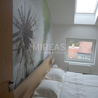 Pronájem bytu 3+kk 72 m² Poděbrady II, Husova