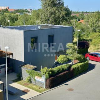 Prodej rodinného domu 120 m² Praha Ruzyně, Pod Karlovarskou silnicí