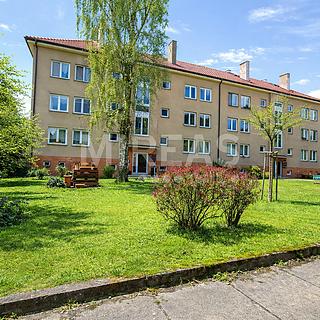 Pronájem bytu 3+1 64 m² Lysá nad Labem, Třešňová