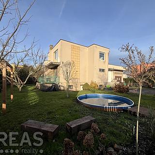 Pronájem rodinného domu 148 m² Sovínky, Sadová