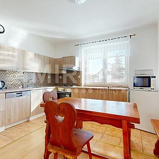 Pronájem rodinného domu 120 m² Jiřice