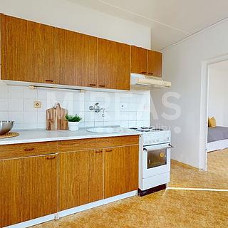 Prodej bytu 3+1 60 m² Milovice Mladá, Armádní