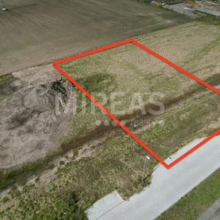 Prodej stavební parcely 898 m² Hořátev