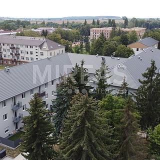 Pronájem bytu 2+kk 52 m&sup2; Milovice