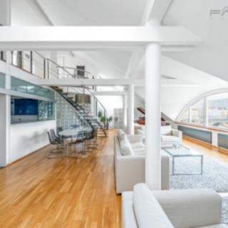 Pronájem bytu 5+1 a více 250 m² Praha