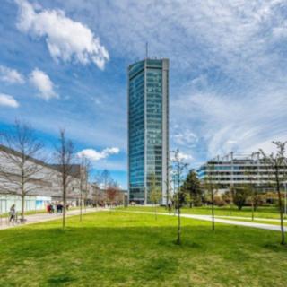 Pronájem kanceláře 266 m² Praha