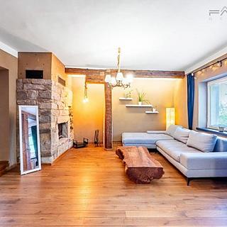 Pronájem bytu 2+kk 70 m² Praha