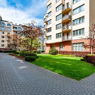 Pronájem bytu 2+kk 60 m² Praha Vinohrady, U Zvonařky