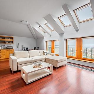 Pronájem bytu 2+kk 62 m² Praha