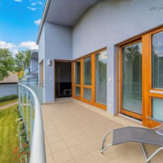 Pronájem bytu 4+kk 99 m² Praha