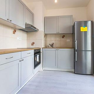 Pronájem bytu 2+kk 41 m² Praha Malešice, Nad úžlabinou