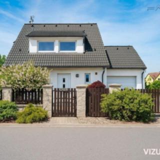 Prodej rodinného domu 131 m² Předboj