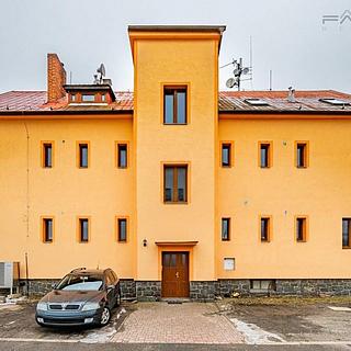 Prodej činžovního domu 550 m&sup2; Lety