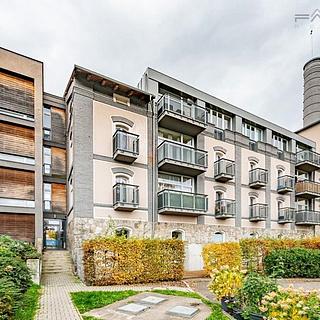 Pronájem bytu 2+kk 64 m² Dobříš