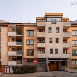 Prodej bytu 3+kk 83 m² Praha