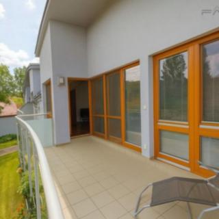 Pronájem bytu 4+kk 99 m² Praha