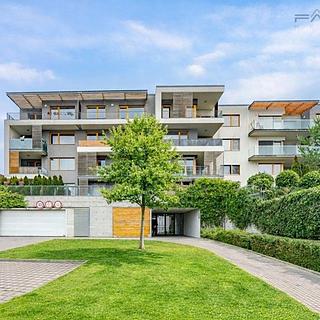 Pronájem bytu 3+kk 84 m² Praha Modřany, Generála Šišky