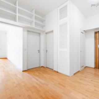 Pronájem bytu 2+kk 112 m² Praha Vinohrady, U Zvonařky