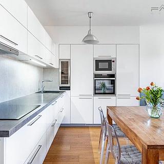 Prodej bytu 3+kk 86 m² Praha Hloubětín, Nademlejnská