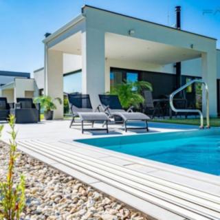 Prodej rodinného domu 132 m² Mukařov