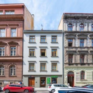 Pronájem bytu 2+1 77 m² Praha