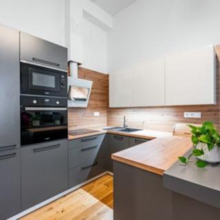 Pronájem bytu 2+kk 48 m² Praha