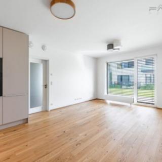 Pronájem bytu 3+kk 170 m² Praha