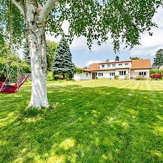 Prodej rodinného domu 205 m² Jevany, U Rybníka