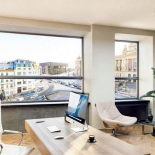 Pronájem kanceláře 326 m² Praha