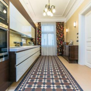 Pronájem bytu 4+1 184 m² Praha