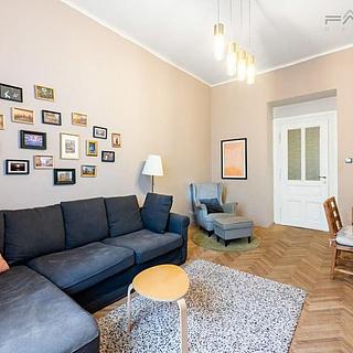 Pronájem bytu 2+1 50 m² Praha Žižkov, Lucemburská
