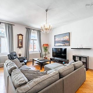 Pronájem bytu 4+1, 132m²